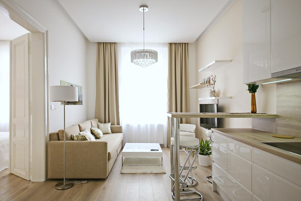 Ferienwohnung Luxury Center Apt. Charles Bridge Walking Distance Prag Exterior foto